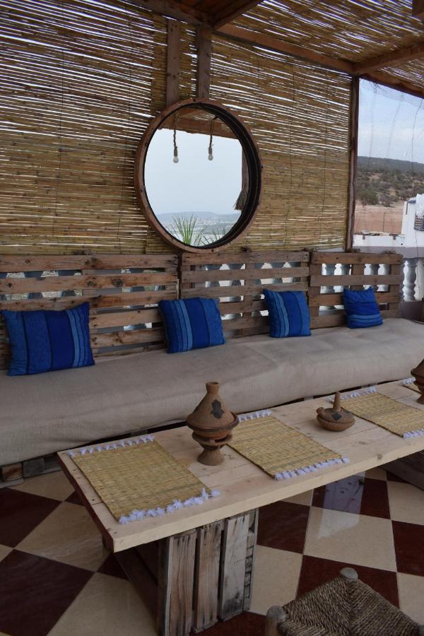 Sunny Wave Taghazout Surf & Yoga Hotell Exteriör bild