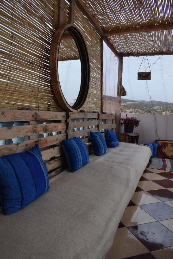 Sunny Wave Taghazout Surf & Yoga Hotell Exteriör bild